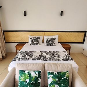 King Room Pool View